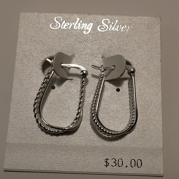 unbranded Jewelry - New Sterling Silver Pierced Earrings